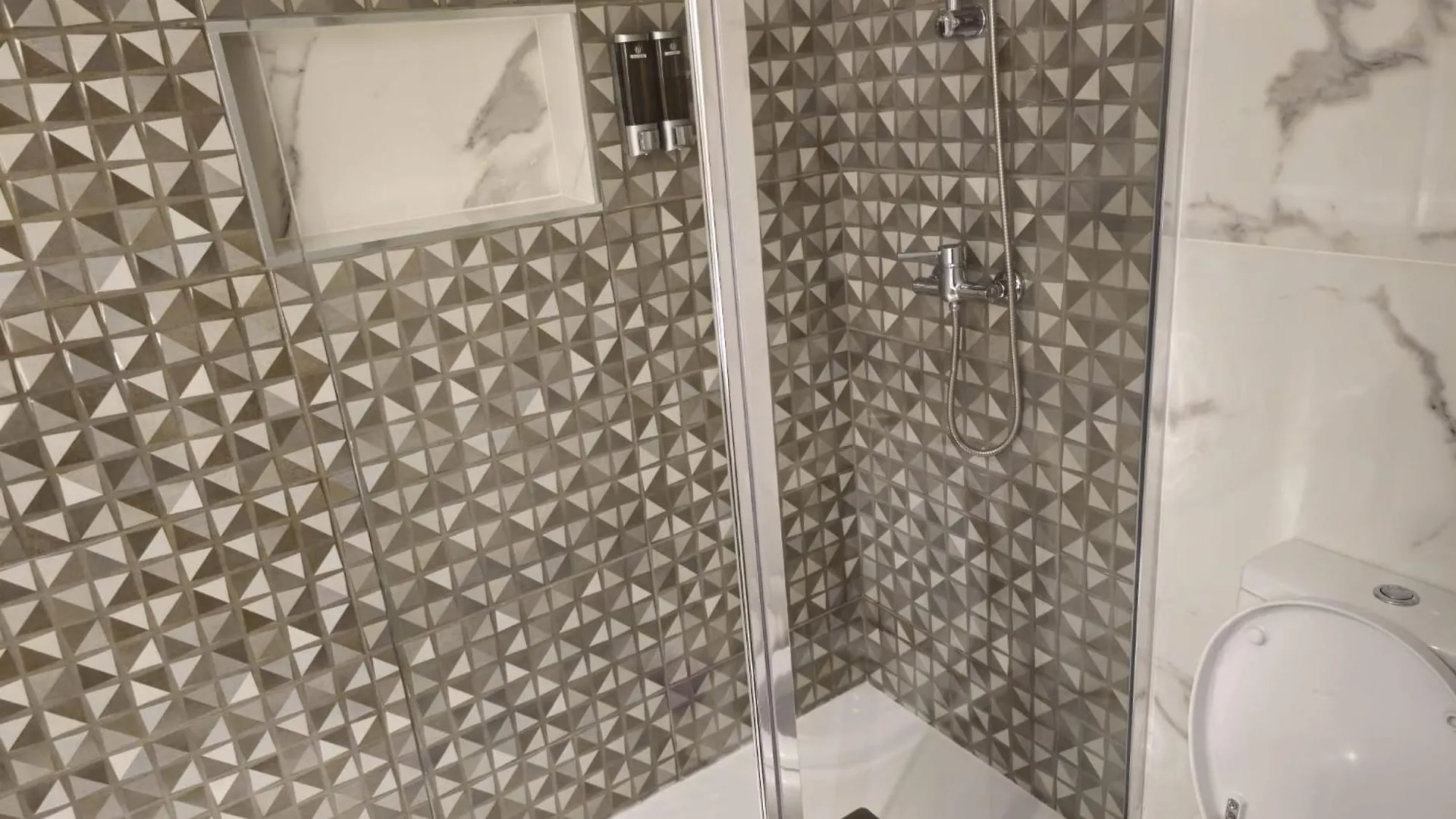 Newly Refurbished 2 Bed Appt Vilamoura 0*,