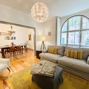  Apartment Luxury Vintage By Myplaceforyou, At The Centre Next To Marques De Pombal Portugal