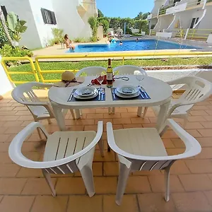 Sol Nascente- Piscina, Wifi, Familiar Apartamento