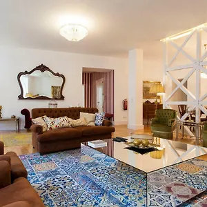  Apartment Chiado 4-bedroom Flat Portugal